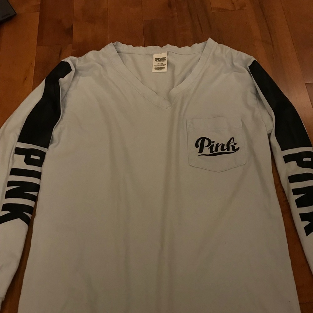 long sleeve tee victoria’s secret pink bundle - Picture 2 of 4